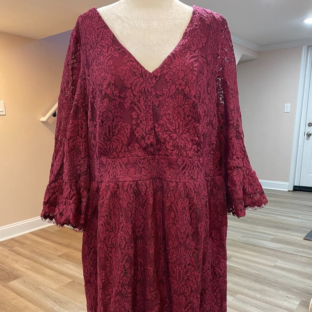 ModCloth Burgundy Bell Sleeve Lace Dress, size 1X